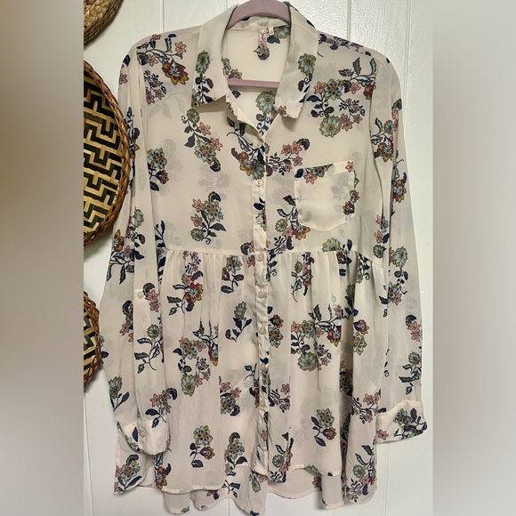 Red Camel Multicolored Long Sleeve Buttoned Blouse Floral Size Large - Picture 2 of 6